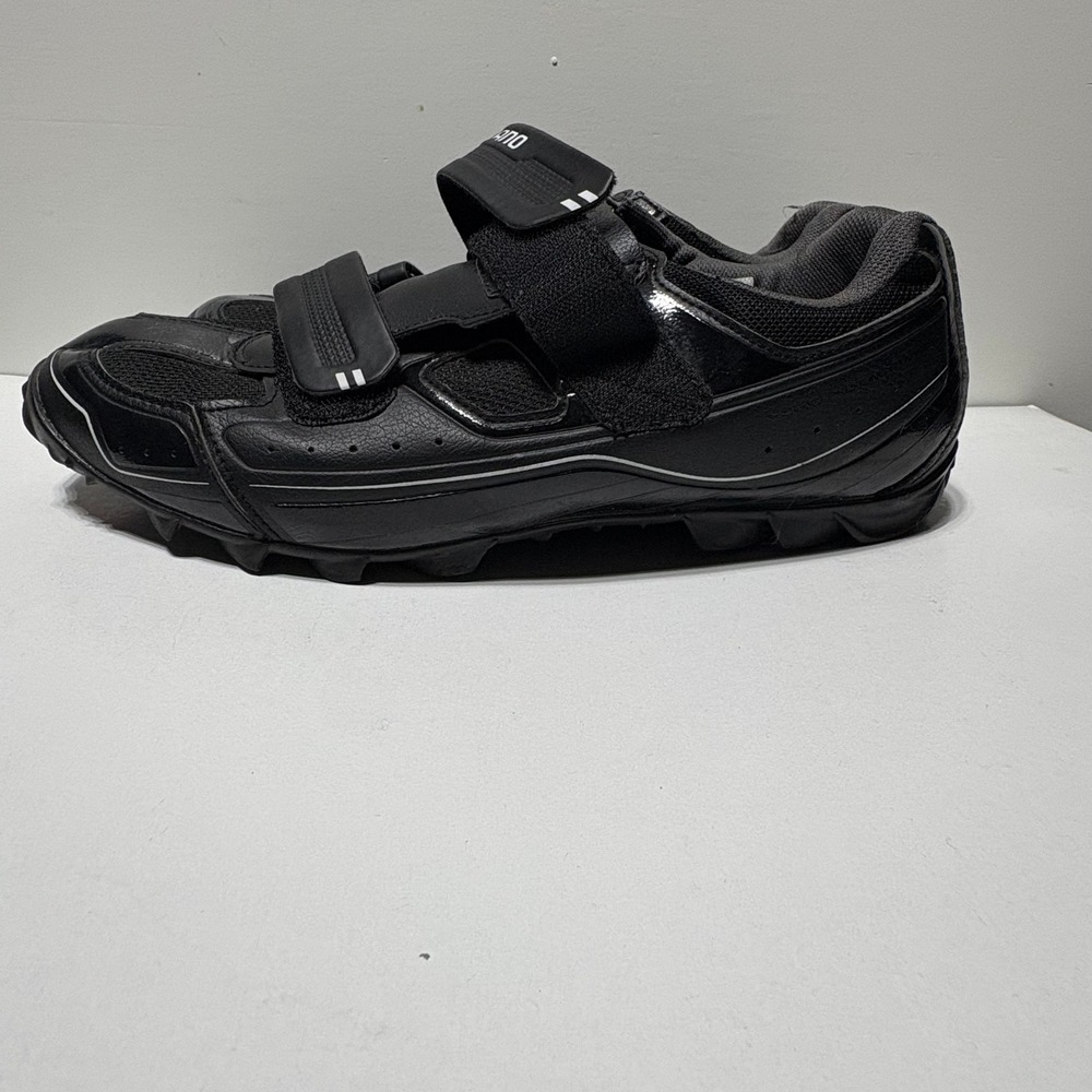 Shimano Mountain Biking Shoes Mens 43 US 9 Black SPD Cleat Compatible Cycling